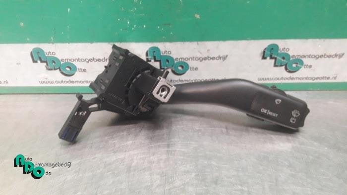 Commutateur essuie-glace d'un Volkswagen Touran (Touran 03-), Volkswagen, -, 3 mois de garantie, Utilisé