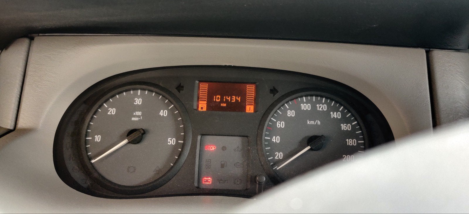 Opel Vivaro, Autos, Achat, Boîte manuelle, Particulier, Euro 4
