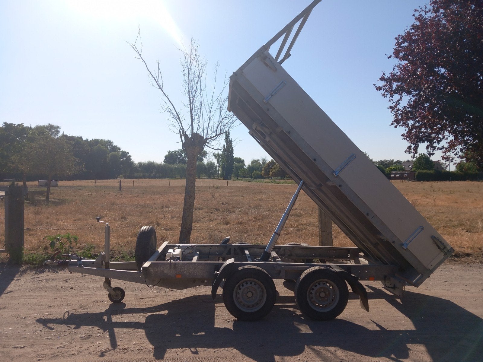 kipaanhangwagen, Enlèvement, Comme neuf