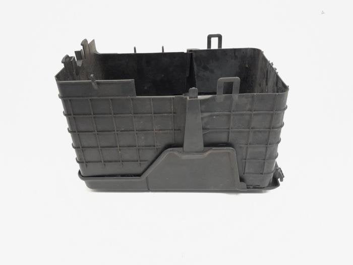 Accubak van een Volkswagen Passat, Auto-onderdelen, Carrosserie, Volkswagen, Gebruikt, 3 maanden garantie, Ophalen of Verzenden