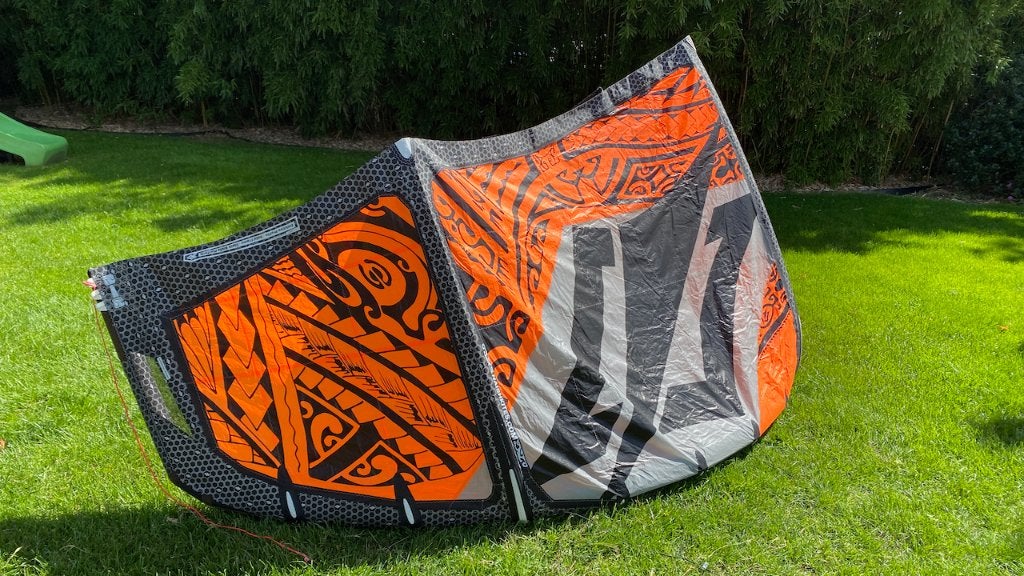 Naish Park Kite 6m, Watersport en Boten, Kitesurfen, Ophalen of Verzenden, Gebruikt, 6 m², Kite