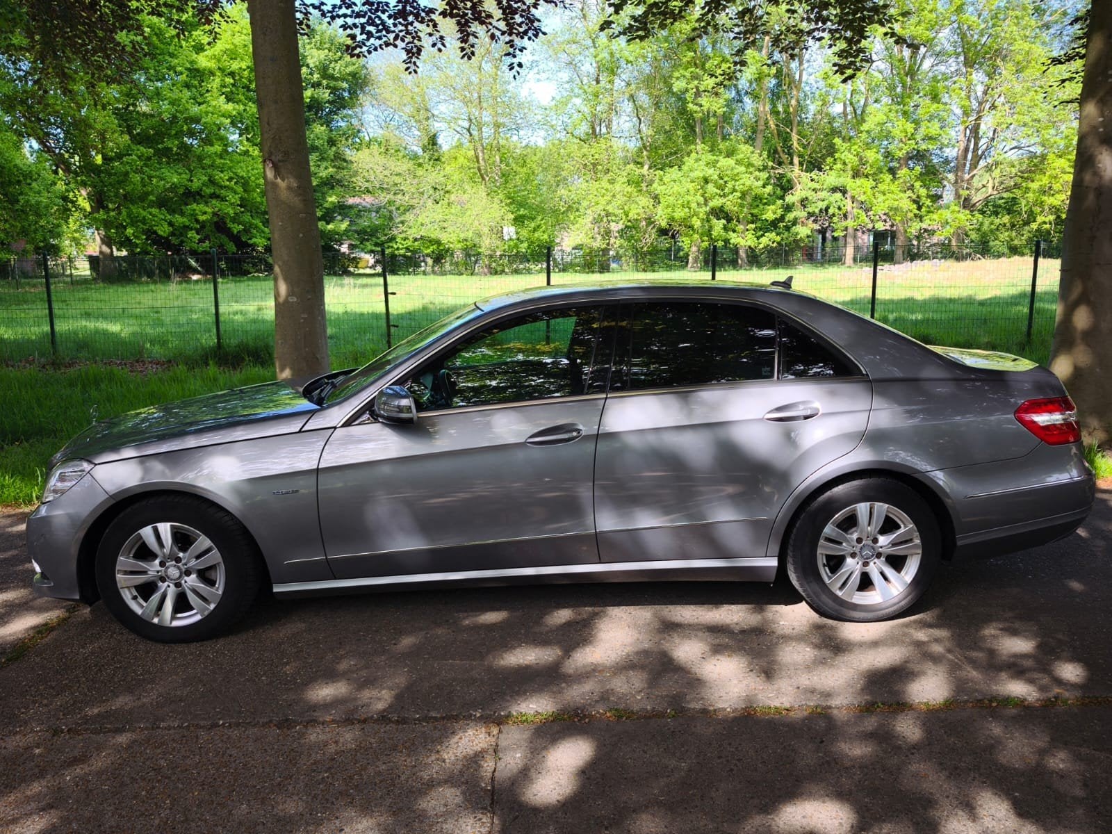 Mercedes E2200 Diesel 2009, Autos, Euro 5, Achat, Diesel, Automatique