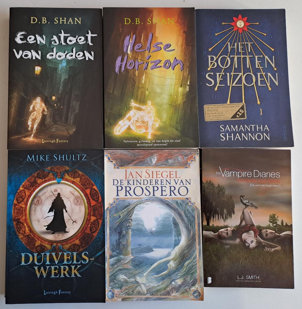 Boeken Fantasy & Science Fiction (2), Enlèvement ou Envoi, Utilisé