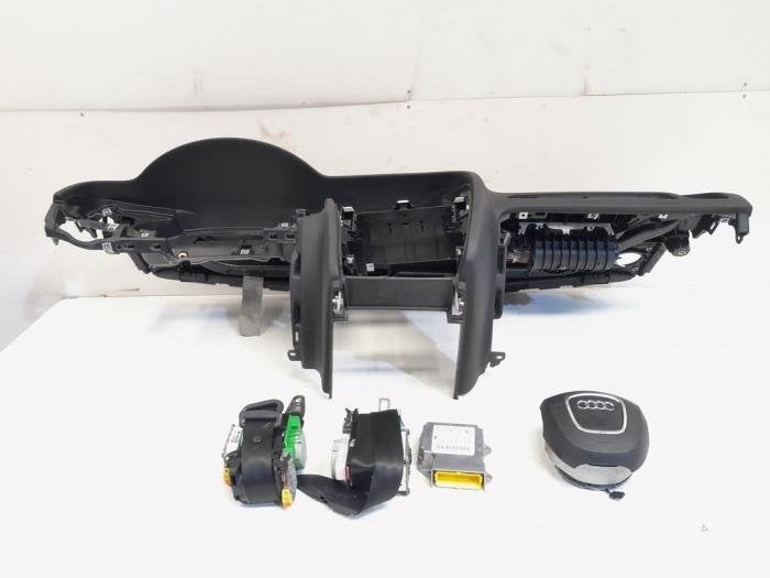 Kit airbag + tableau de bord d'un Audi A4, -, 3 mois de garantie, Audi, Utilisé
