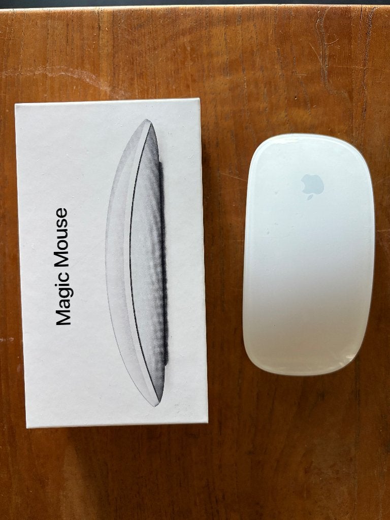 Apple magic mouse, Computers en Software, Muizen, Muis, Gebruikt, Ophalen of Verzenden, Draadloos
