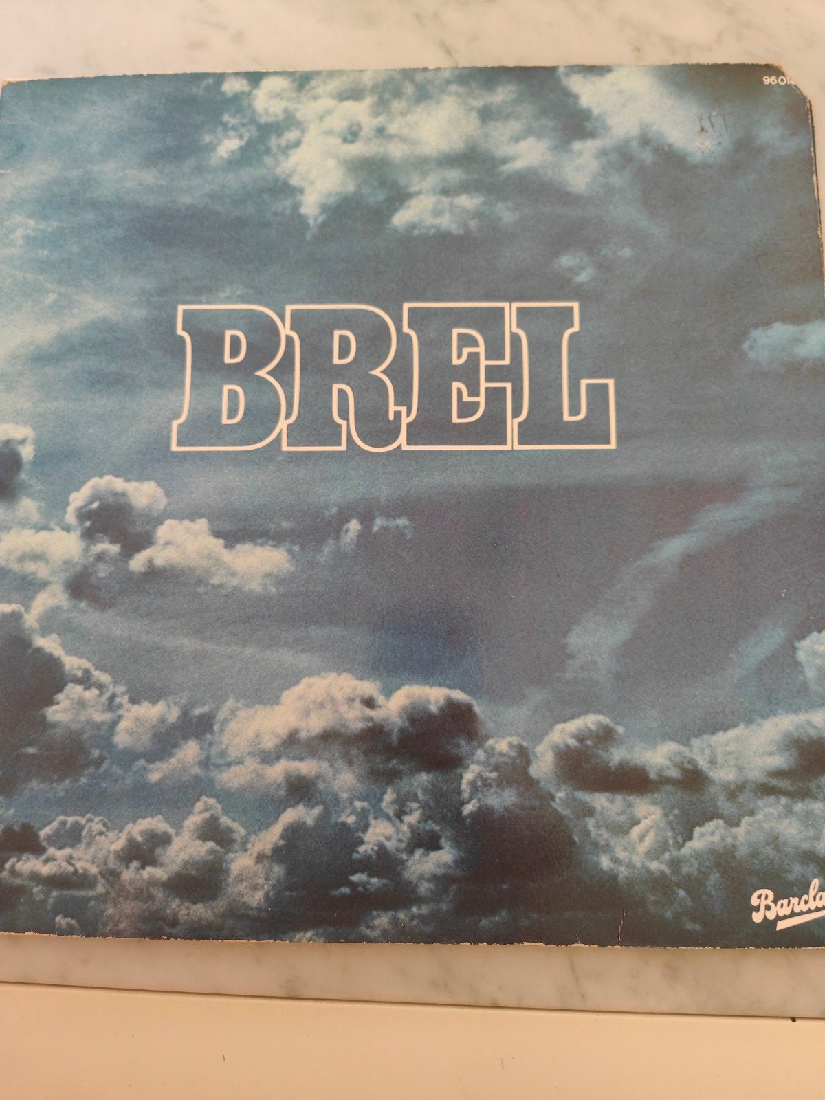 33 tours Jacques Brel, Collections, Enlèvement