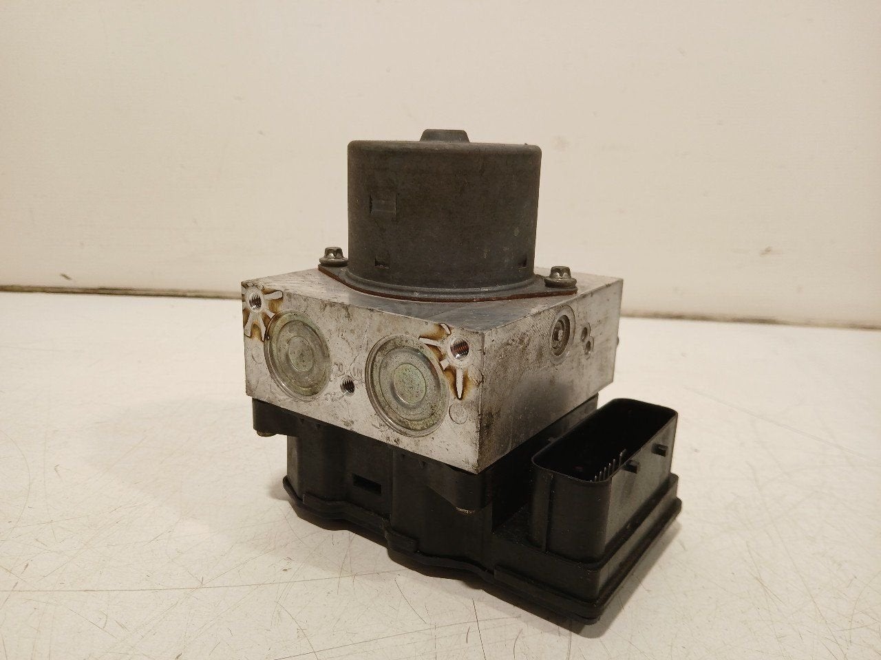 Abs pomp Mini Mini, Onderdelen@venauto.nl, Van der Ven Autorecycling B.V., Ettenseweg 76, 4706 PB Roosendaal, The Netherlands