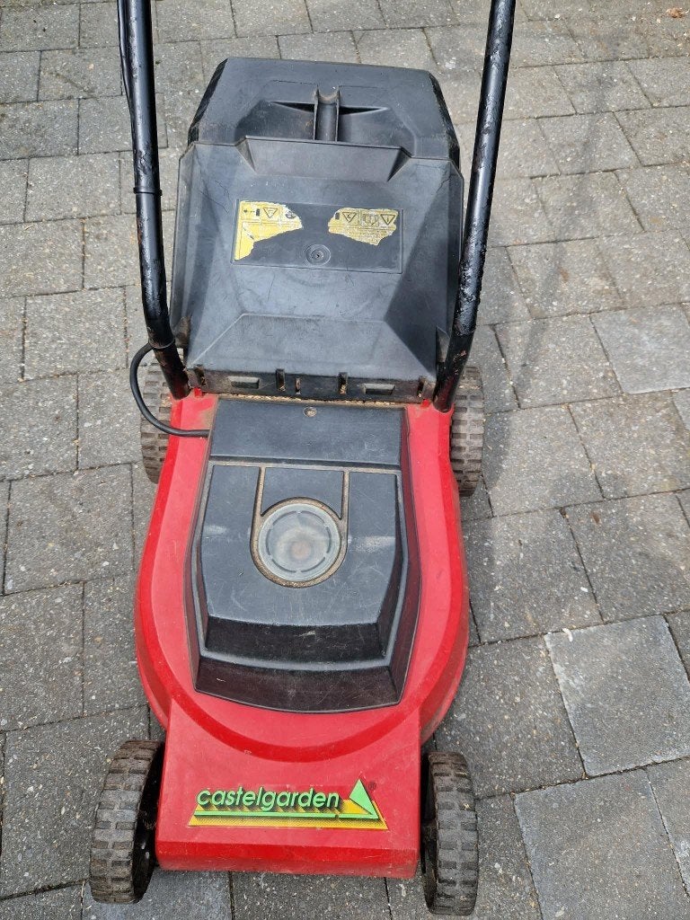 Electriche grasmaaier, Tuin en Terras, Ophalen, Gebruikt, Elektrische grasmaaier, Opvangzak