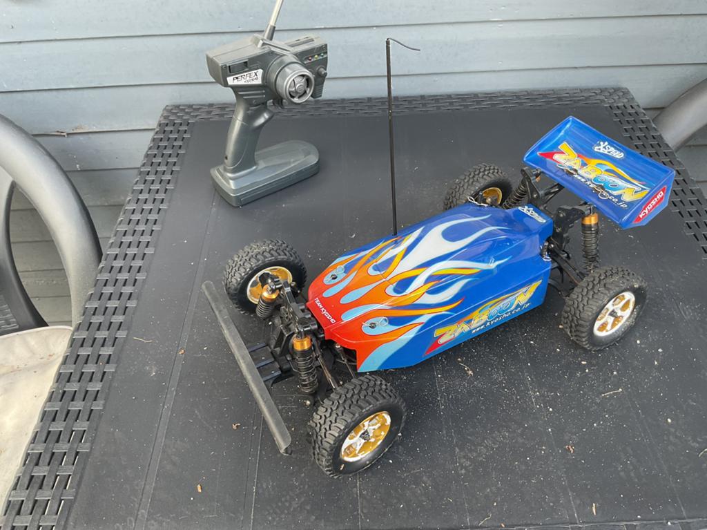 Kyosho buggy 4x4, Elektro, Ophalen of Verzenden, Zo goed als nieuw, Schaal 1:10