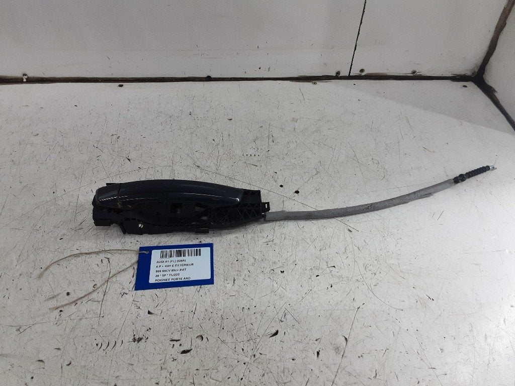 POIGNEE EXTERIEURE ARRIÈRE DROITE Audi A1 Sportback (GBA), Mevr. I. Hauben, Audi, Utilisé, Arrière