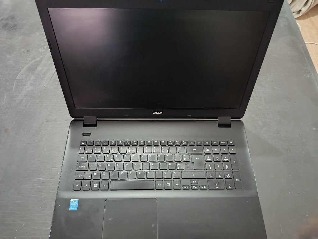 Acer Travelmate P276-M, Ophalen, Intel i3 core, HDD, 2 tot 3 Ghz