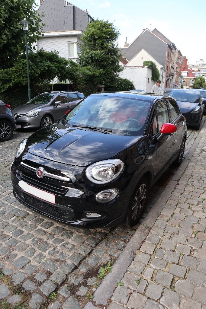 Fiat 500X 1.6i E-torq Rosso Amore Uccle, Auto's, Fiat, Stof, Multifunctioneel stuurwiel, 500X, Particulier