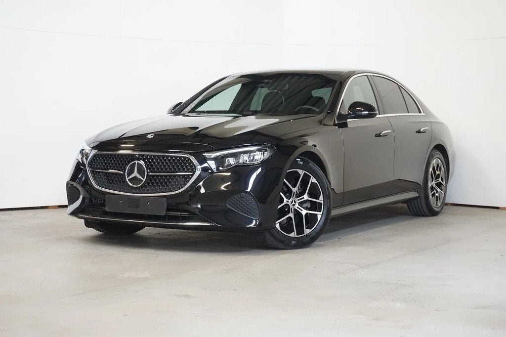 Mercedes-Benz E-Class 220 d - TREKHAAK WEGKLAPBAAR, Autos, Mercedes-Benz, Entreprise, Carnet d'entretien, Automatique, 197 ch
