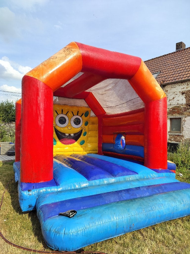 Château gonflable bob l'éponge (vente pas de location), Enlèvement, Utilisé