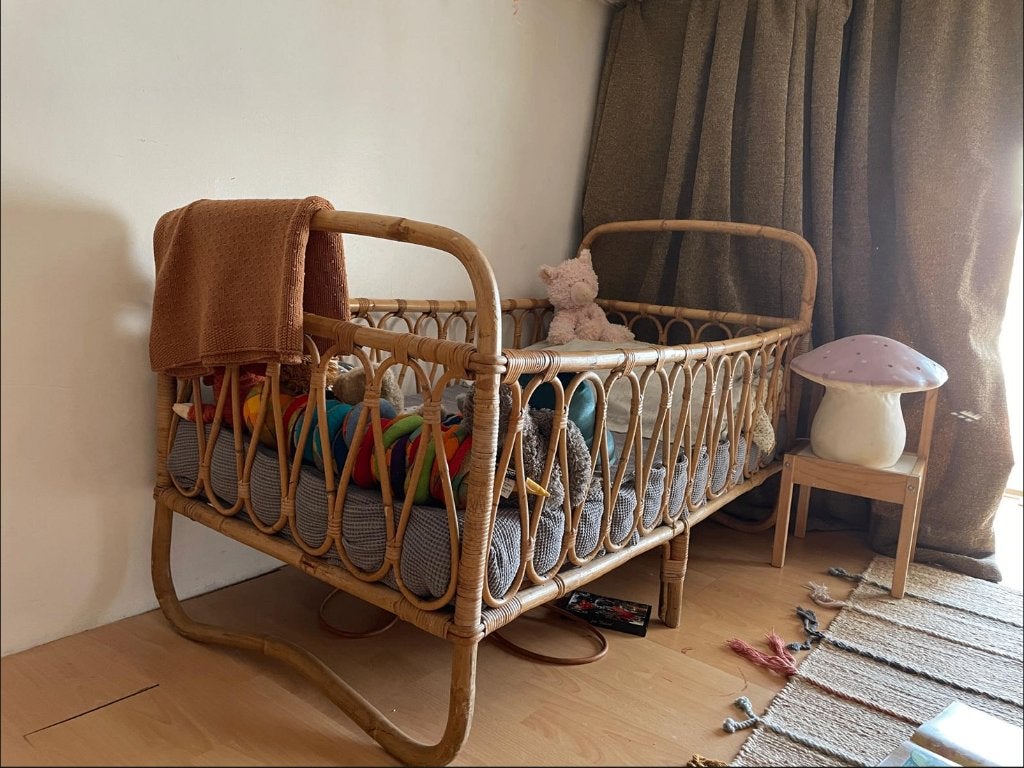 lit enfant en bambou et rotin + matelas, Autres couleurs, Une personne, Enlèvement, Utilisé