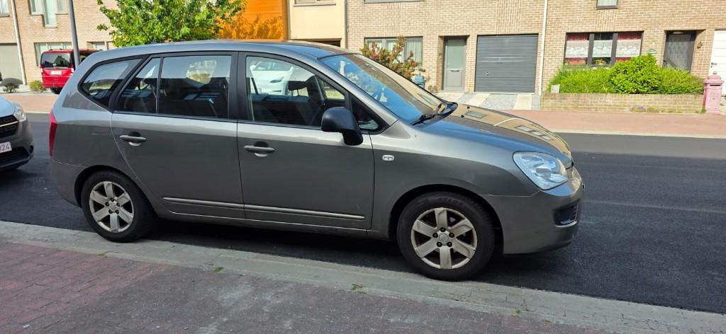 Kia carens 1,6 LPG-Benzine, Auto's, Kia, Particulier, Carens, LPG, Euro 4, Overige carrosserie, 4 deurs, Handgeschakeld, Overige kleuren