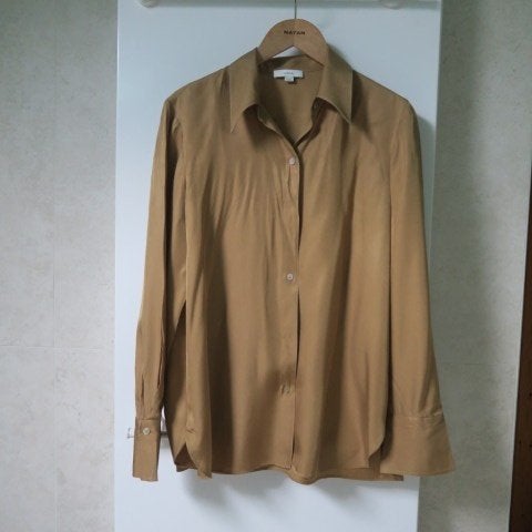 Blouse nieuw zijde okergeel Vince mt L, Overige kleuren, Maat 42/44 (L), Nieuw, Ophalen of Verzenden