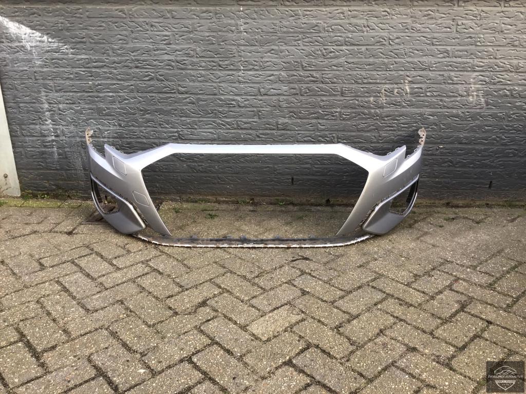 Audi A3 8Y 2020-2024 Voorbumper Bumper KLS Origineel!, Auto-onderdelen, Gebruikt, AUDI AG, Auto-Union-Strasse 1
85045  Ingolstadt, DE