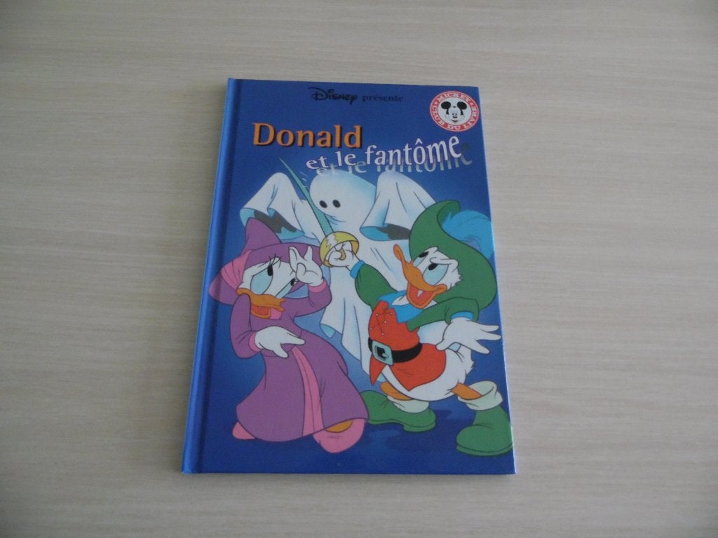 DONALD ET LE FANTÔME      MICKEY CLUB DU LIVRE, Garçon ou Fille, Enlèvement ou Envoi, Fiction général, Comme neuf