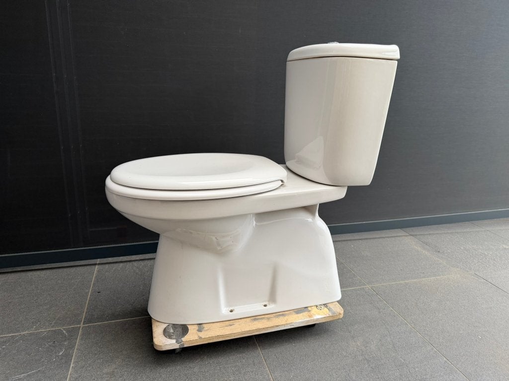 Toilet, Doe-het-zelf en Bouw, Ophalen, Gebruikt, Steen, Toilet