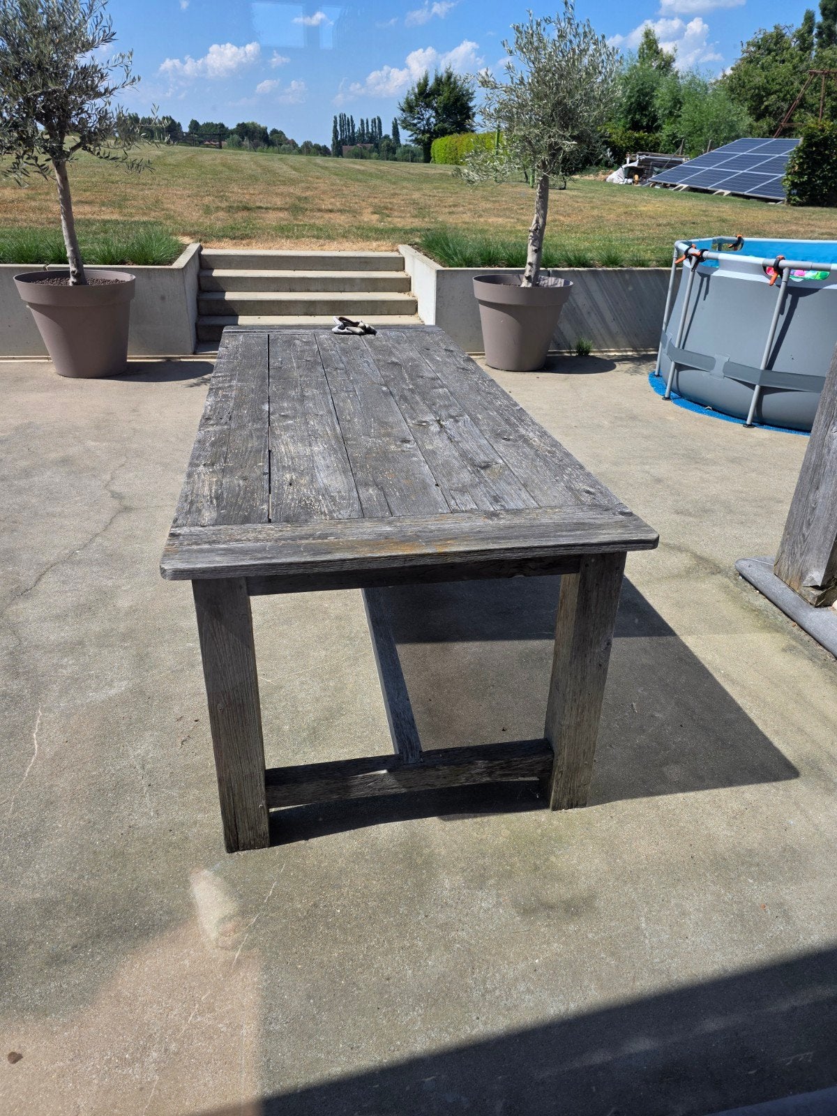 Houten tafel met 6 rotan stoelen, Ophalen