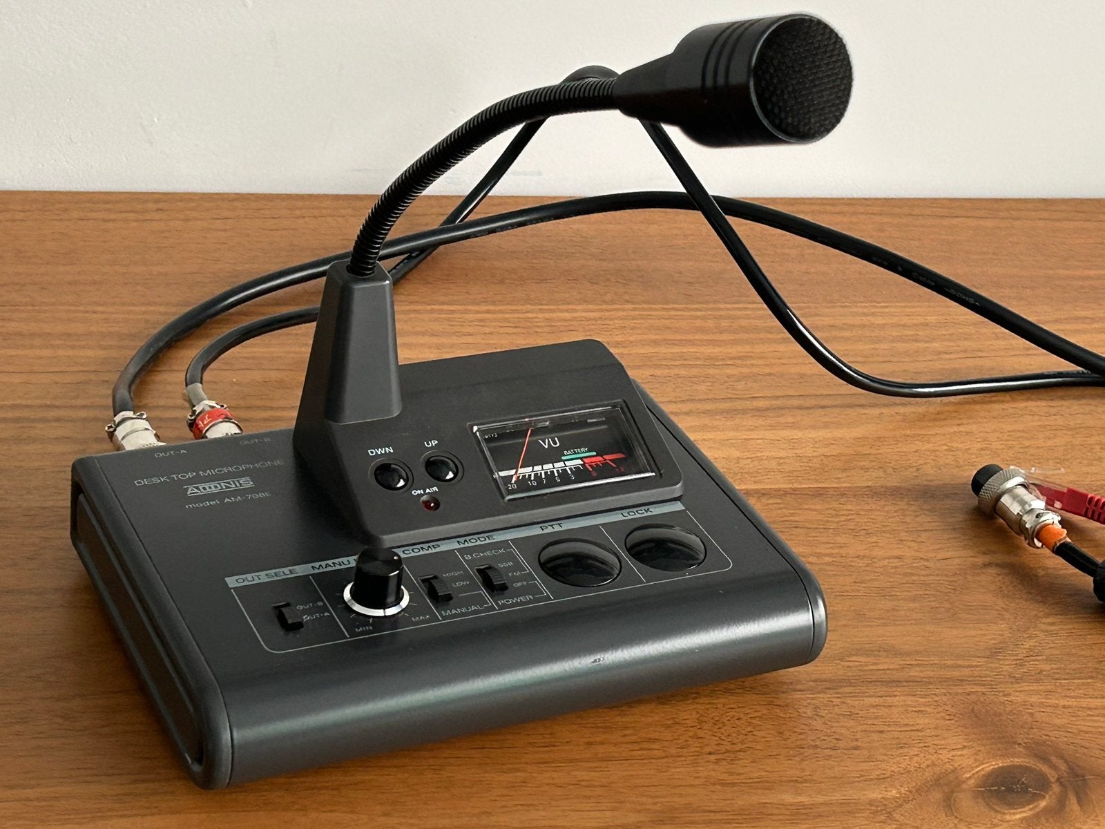 ADONIS AM-708E - DESK MICROPHONE, Telecommunicatie, Zenders en Ontvangers, Ophalen of Verzenden, Zo goed als nieuw