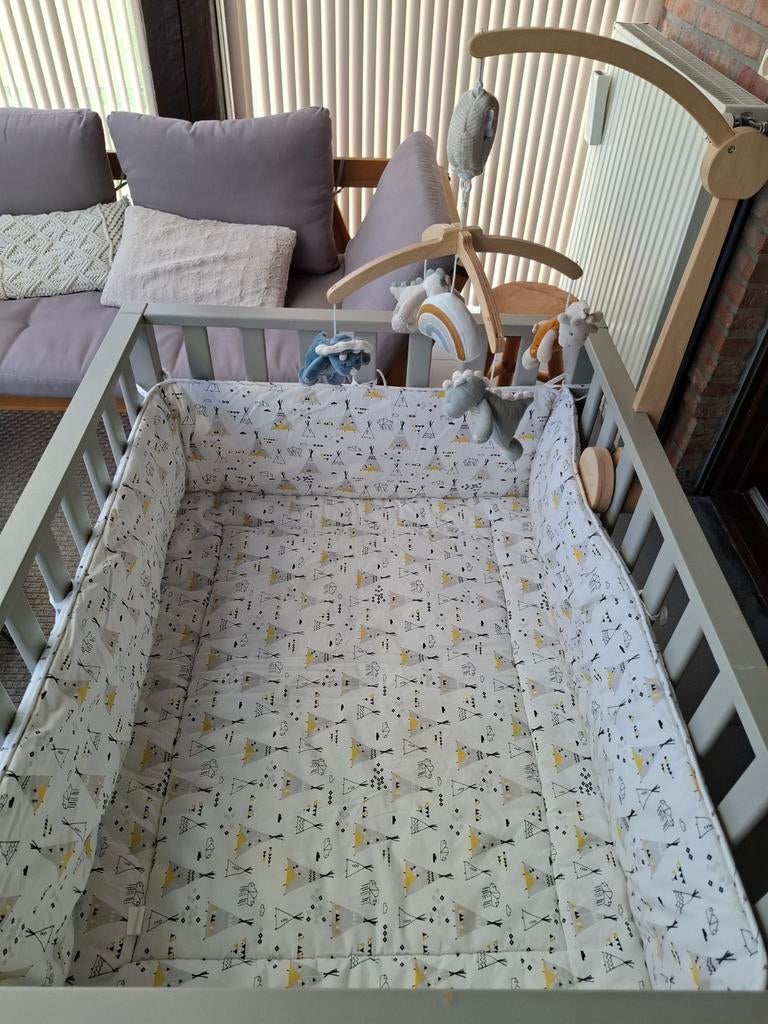Baby park op wieltjes met accessoires, Enlèvement, Roulettes