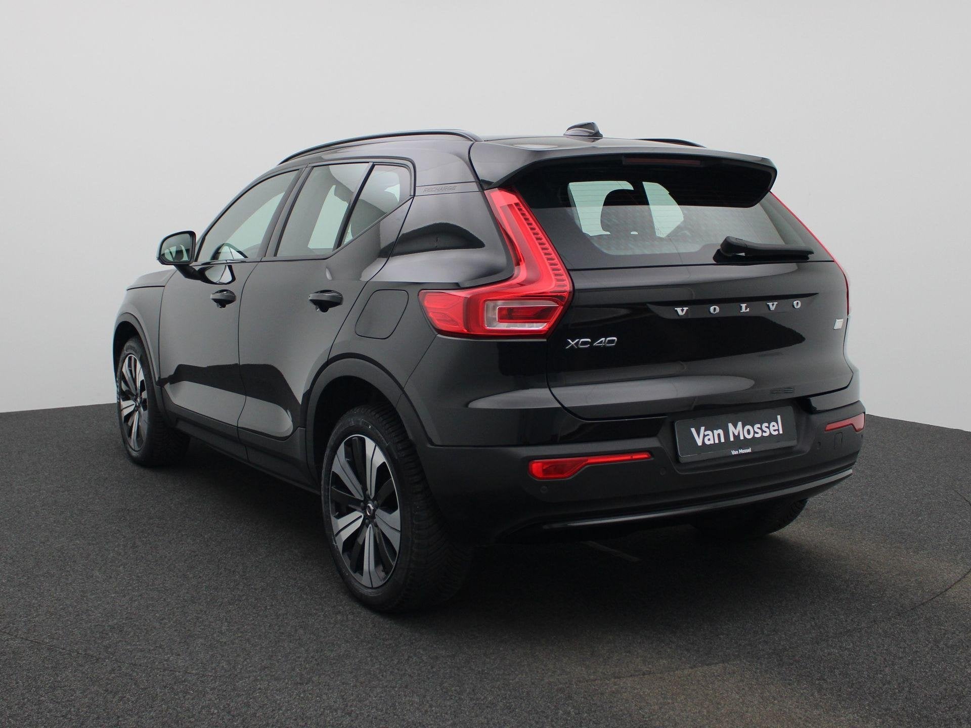 Volvo XC40 Recharge Core (automatique), 460 km, Entreprise, Electronic Stability Program (ESP), 175 kW