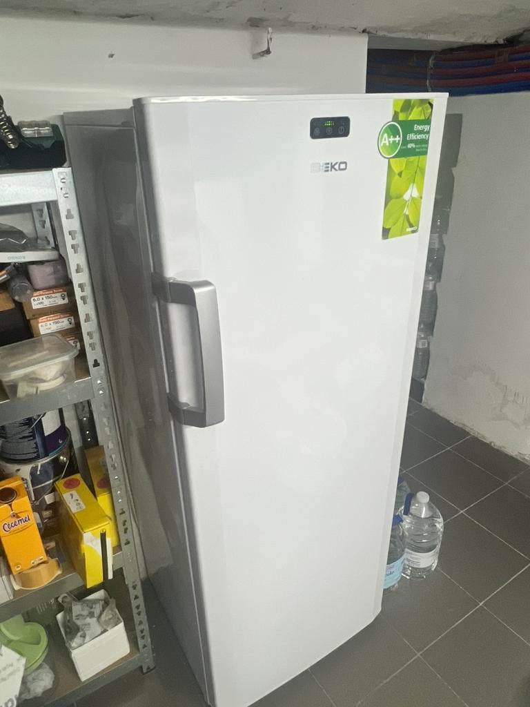 Congélateur Beko A++ 150 cm 6 tiroirs, Moins de 60 cm, Congélateur, Classe énergétique A ou plus économe, Utilisé