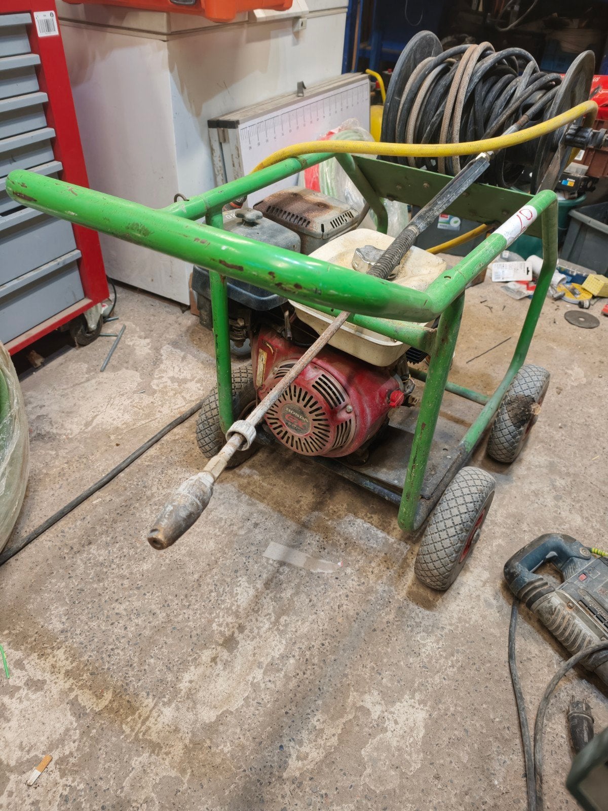 gros Karcher essence honda, Enlèvement, Essence