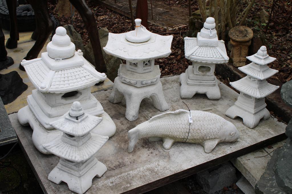 pagode , lanterne en pierre , divers modèles voir photos, Enlèvement, Neuf, Bord de l'étang