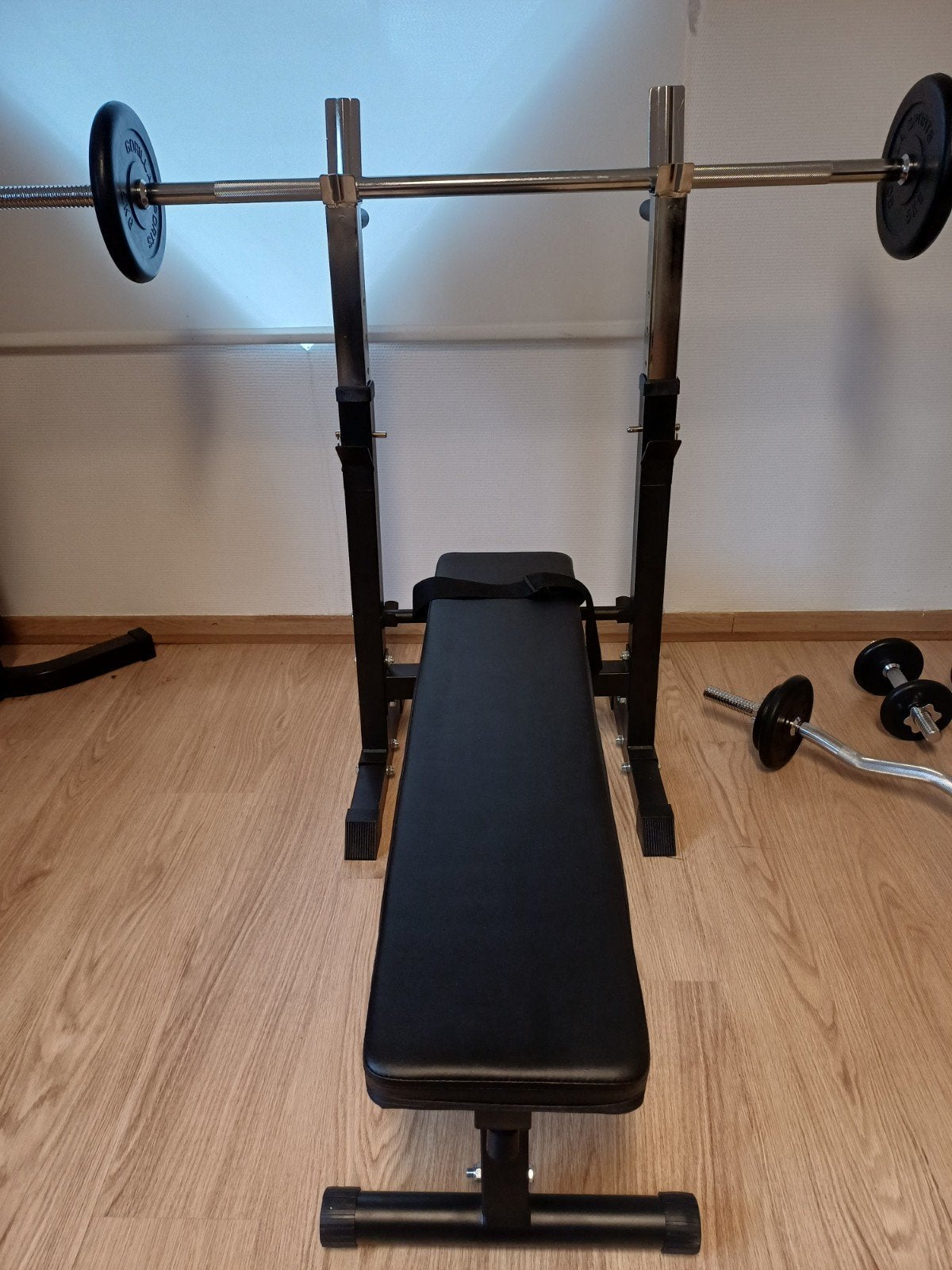 Verstelbare halterbank + schijvenstandaard + halters, Sport en Fitness, Ophalen, Nieuw, Armen