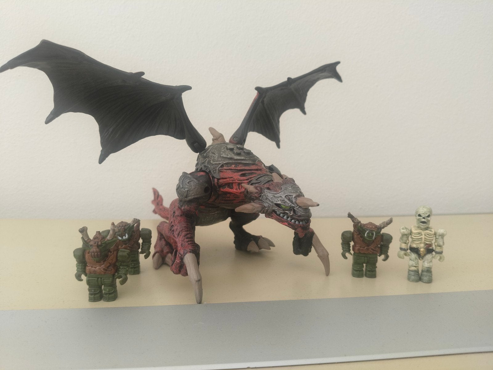 Mega Bloks Dragons Metal Ages Clawdagger + 4 minifiguren, Enlèvement, Comme neuf