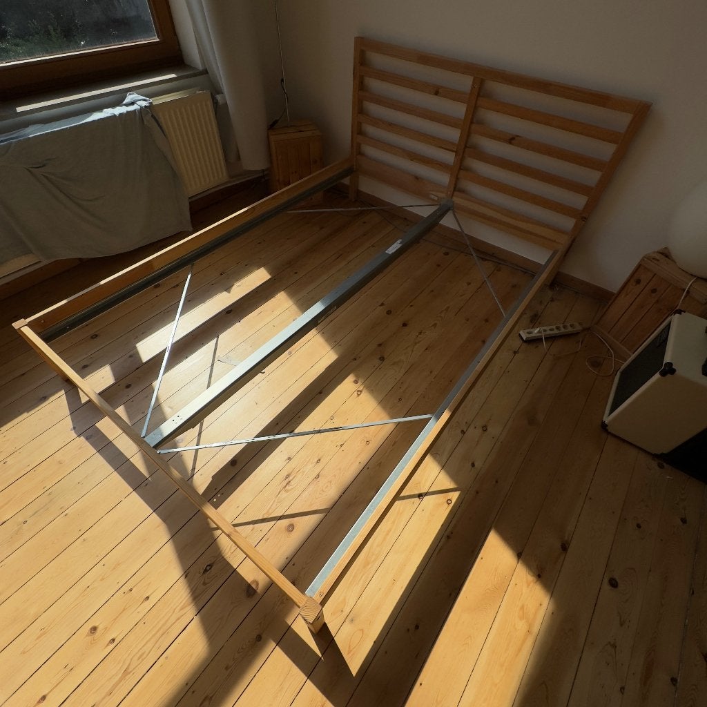 Ikea Tarva. Cadre de lit 140x200 cm, 140 cm, Enlèvement, Utilisé, 200 cm