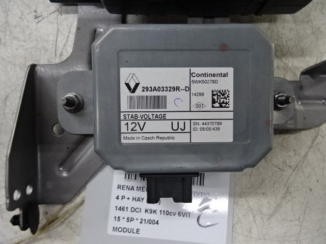 UNITE ELECTRONIQUE Megane III Berline (BZ) (293A03329R), Utilisé, Renault