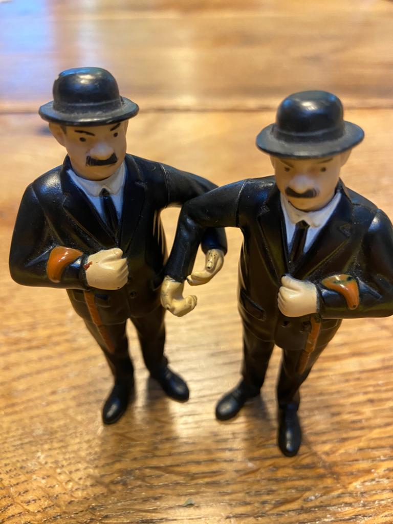 Drie figuurtjes: Jansen en Janssen, Bobbie., Ophalen of Verzenden, Zo goed als nieuw, Groter dan 1:35, Figuur of Figuren