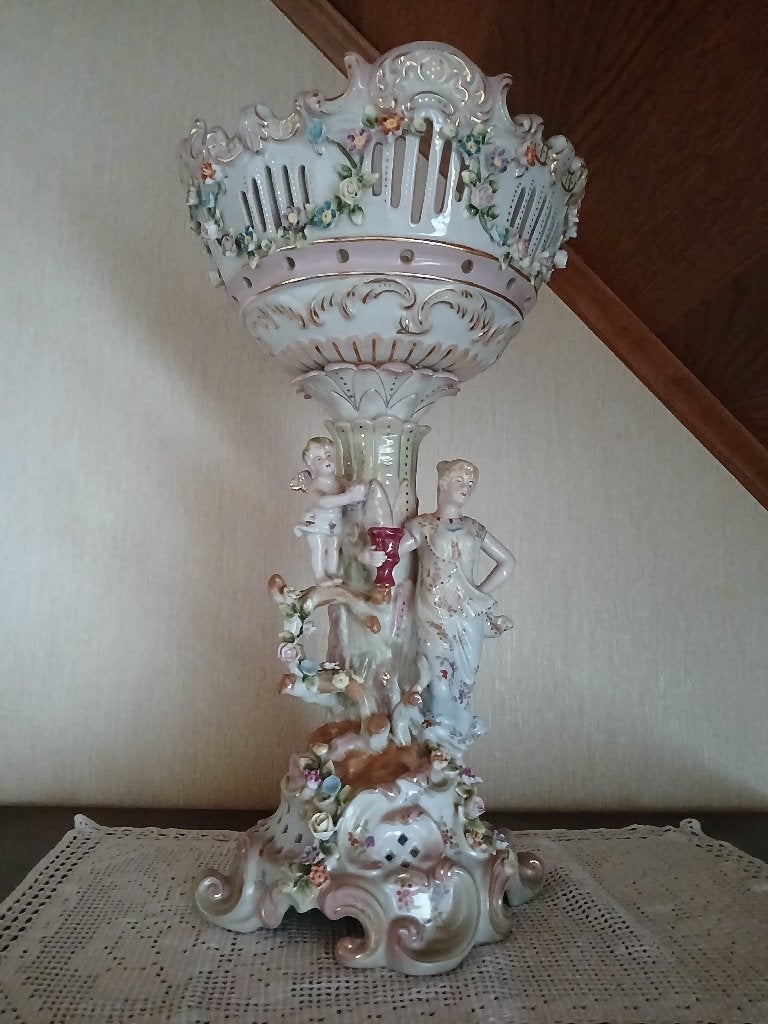 Porselein beeld, Ophalen
