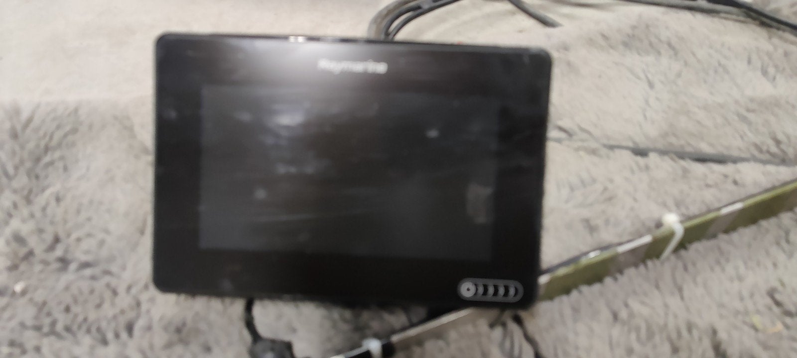 raymarine axiom 7, Enlèvement