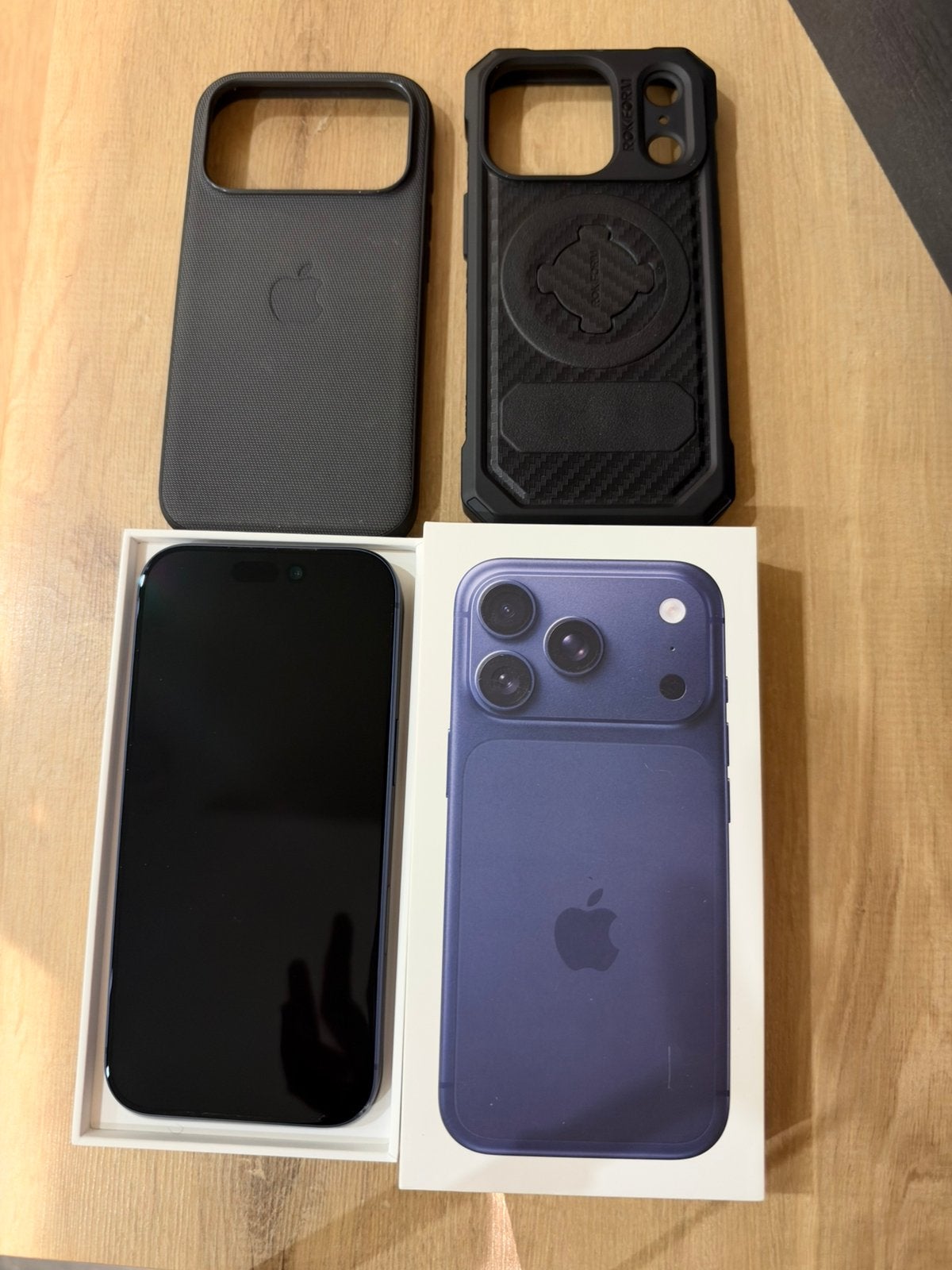 Iphone 17 Pro, Telecommunicatie, 94 %, Zo goed als nieuw, Zonder simlock, Zonder abonnement