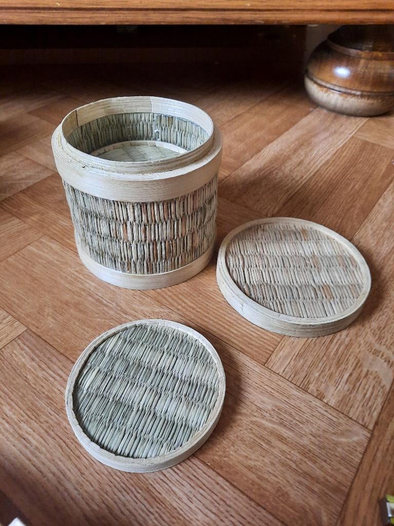 nieuw rieten potje met 6 onderleggertjes, Ophalen of Verzenden, Nieuw