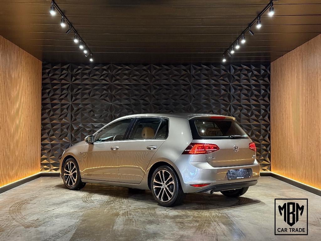 ✅Vw Golf 7 1.6 TDi GARANTIE Edition ACC Xenon Leder ZVerwarm, Auto's, Volkswagen, Voorwielaandrijving, Euro 5, 4 cilinders, 1290 kg