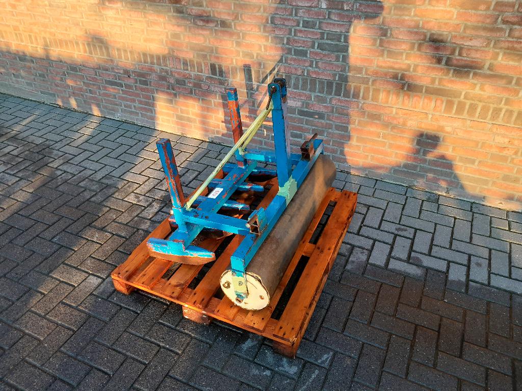 Grondrol + Vorentrekker, Ophalen, Metaal, Overige typen, Gebruikt