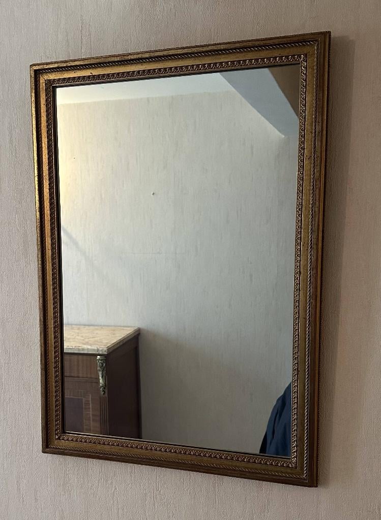 Vintage rechthoekige spiegel van verguld hout, Antiek en Kunst, Ophalen, Rechthoekig, Minder dan 50 cm, Minder dan 100 cm