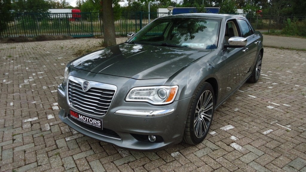 LANCIA  THEMA, Auto's, Lancia, Automaat, Achterwielaandrijving, 176 kW, 2987 cc