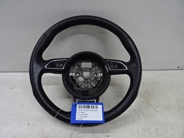 VOLANT DIRECTION Audi A1 (8X1 / 8XK) (01-2010/10-2018), Mevr. I. Hauben, Audi, Utilisé, Rue de l'Espoir 34 34
4030  GRIVEGNÉE, BE