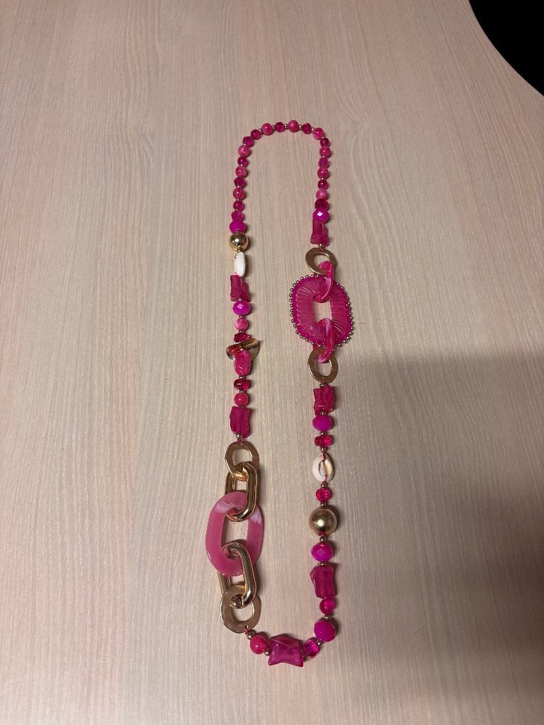 Fushiakleurige ketting in heel goede staat, Bijoux, Sacs & Beauté, Enlèvement ou Envoi, Comme neuf, Rose
