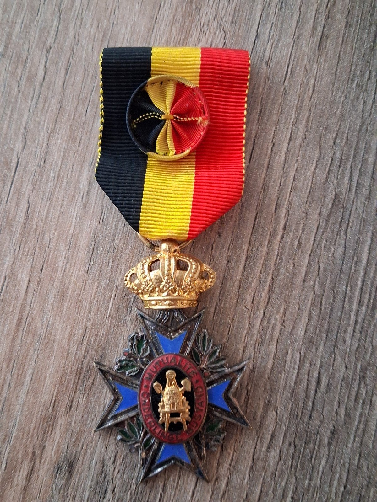 Médaille : Médaille spéciale de première classe, Envoi