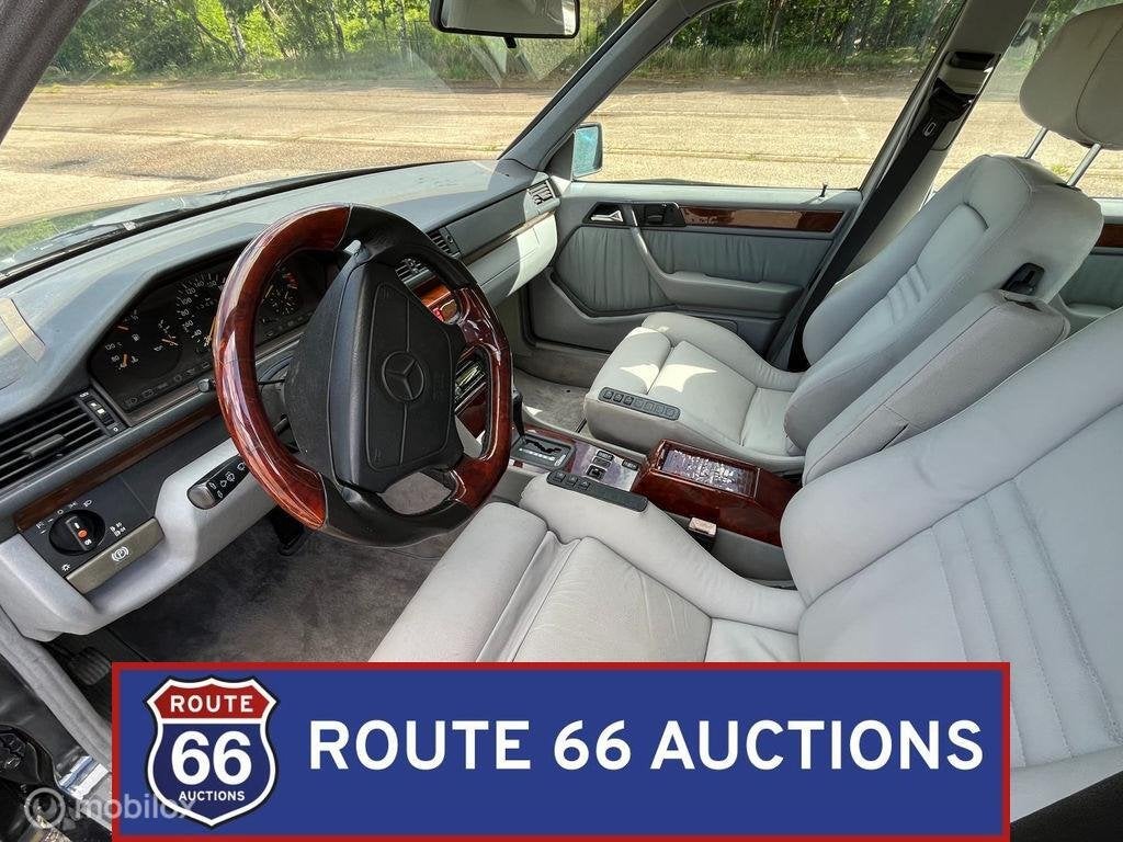 Mercedes-Benz 400E | 1991 | Route 66 Auctions, Auto's, Zwart, Mercedes-Benz, Bedrijf, Handgeschakeld