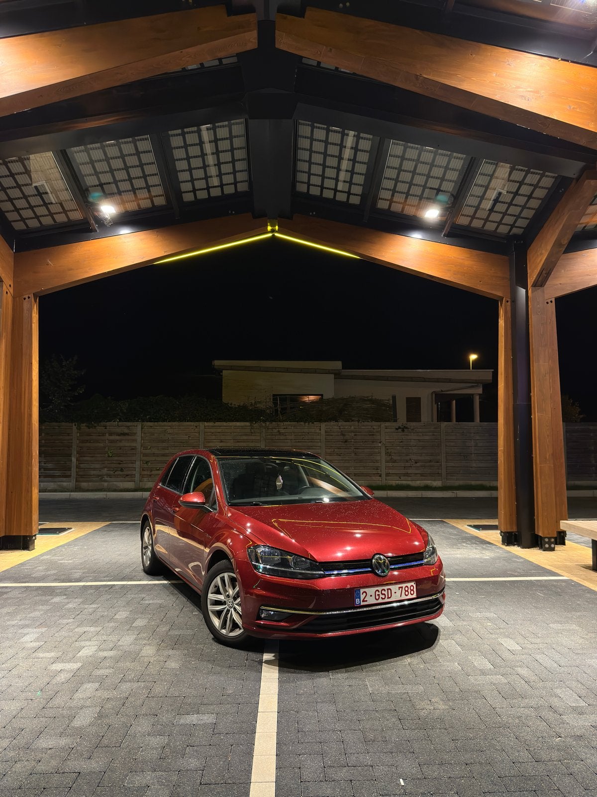GOLF 2019 1.5 TSI DSG Bluemotion, Autos, Rouge, Achat, 1280 kg, Euro 6