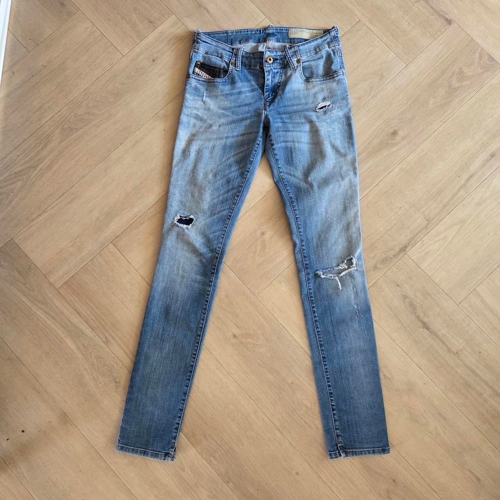 Diesel grupee superslim skinny low waist jeans maat 26/30, Kleding | Dames, Zo goed als nieuw, Diesel, W27 (confectie 34) of kleiner